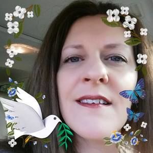 Meet your Posher, Connie